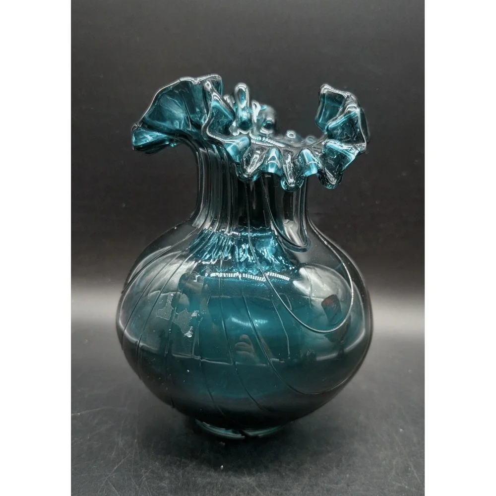 Vintage Teal Blue Hand Blown Art Glass Vase Ruffled Rim Optic Ribbed Bulbous 7
